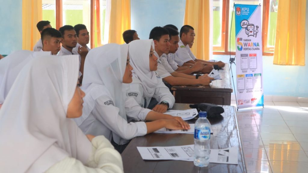 KPU Belitung dan PPI Gelar Sosialisasi Pemilih Pemula 4 IMG 20190219 WA0010