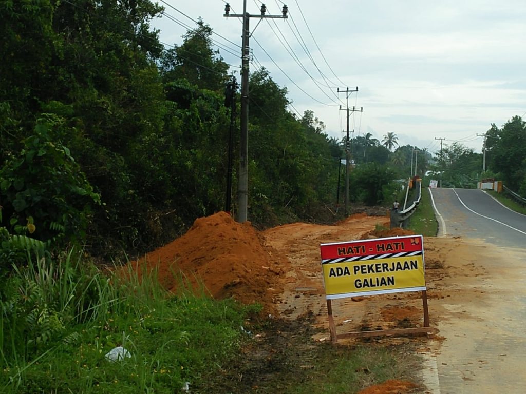 Dukun Badau Sambut Positif Perehaban Dua Jembatan Di Badau 2 IMG 20190311 WA0008