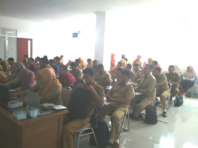 Sekda Buka Sosialisasi Pemanfaatan Teknologi Sistim Informasi PBB-P2 2 tmp cam 1164522964