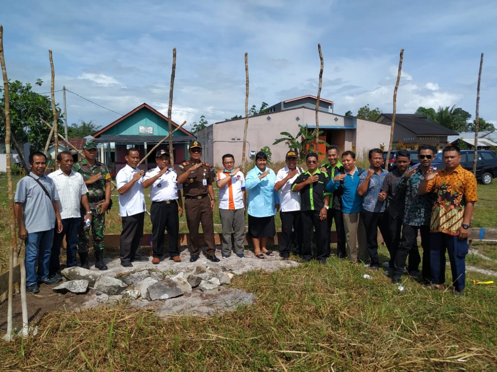 Kajari Belitung Hadiri Peletakan Batu Pertama Kantor Desa Aik Raya 2 IMG 20190529 WA0003