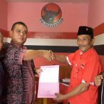 Eddy Surahman Daftar Ke PDI Perjuangan Sebagai Bacalon Bupati Beltim