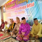 Kunjungi Belitung, Lembaga Adat Melayu Jambi Disambut Secara Tradisi Adat