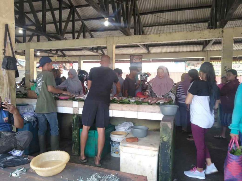Mau Cari Ikan Di Pasar Berehun, Mampir Aja ke Pedagang Ikan Gibran 2 IMG 20191201 WA0001.jpg