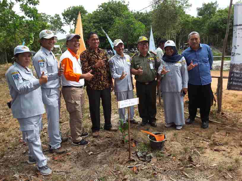 Gubernur & Anggota DPRD Babel Hadiri Penanaman Mangrove Di Tg Rusa 3 20200207 1032410