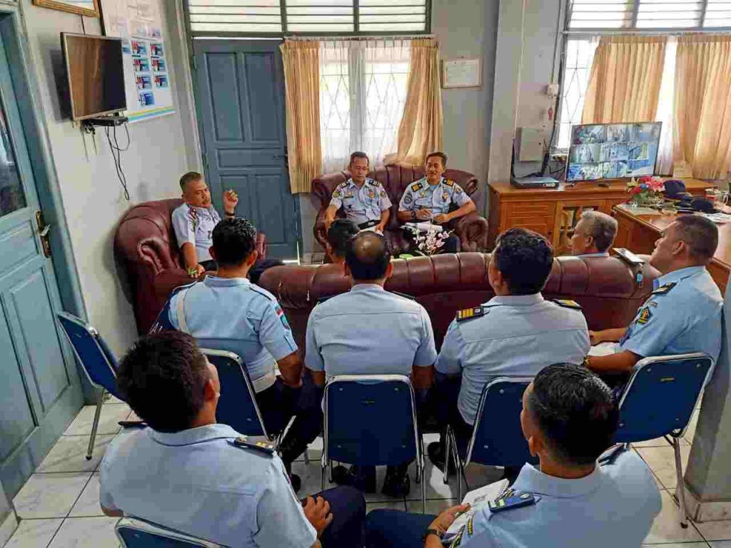 Rapat Evaluasi Tim Kerja Pembangunan Zona Integritas Lapas II B Tgpandan 2 IMG 20200211 WA0010