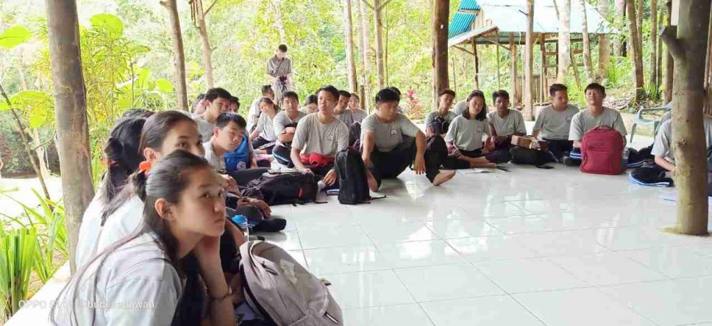 SMA Anugrah Tanjung Pandan Kunjungi Wisata Alam Batu Mentas 6 IMG 20200224 WA0037