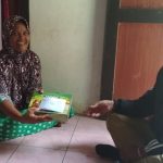 Pemdes Badau Salurkan Bantuan Baznas Belitung Untuk Guru Ngaji Di Badau