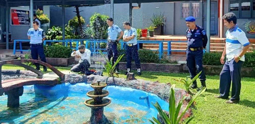 1593416465984 1593416465984 1