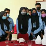 Siswa/i Perhotelan SMKN 1 Sijuk Terima Pelatihan MW/TM dari Hotel Maxone