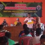 Pemdes Pegantungan Bagikan BLT DD Tahap IX