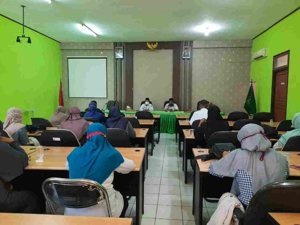 Kemenag Salurkan Bansos Covid-19 ke 163 Pondok Pesantren, MADIN & TPA 3 IMG 20201219 WA0008
