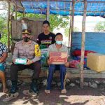 Dalam Rangka Peringatan HUT Bhayangkara Ke-75, Kapolsek Badau Gelar Baksos