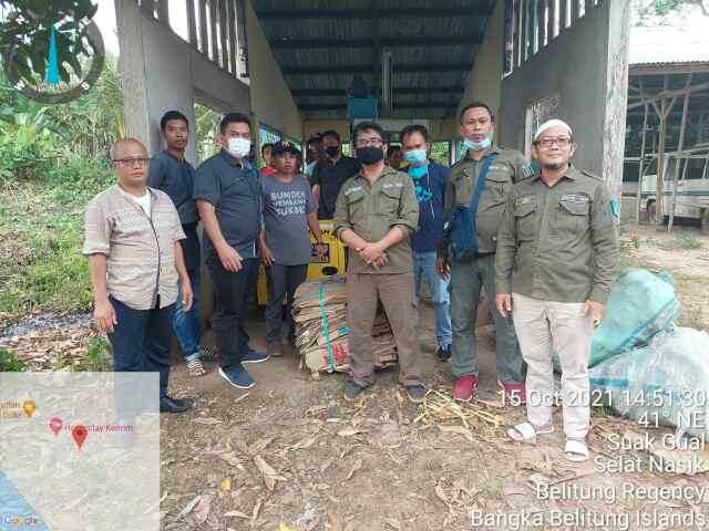 Di Suak Gual, Penyuluh Dampingi DKP Babel Serahkan Mesin Press Sampah 2 IMG 20211015 WA0003