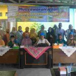 Dihadiri LAMBEL, Kelurahan Parit Gelar Musyawarah Adat
