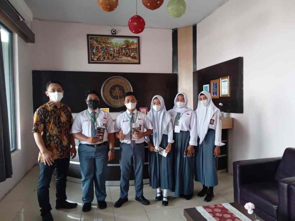 5 Siswa-siswi dari SMK 1 Badau Lakukan PKL di Rahat Icon Hotel 2 20220103 092228672