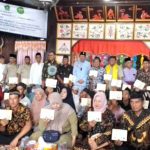 Perdana di Belitung Kegiatan Isbat Nikah Massal, Puluhan Pasang Suami Istri Terima Buku Nikah