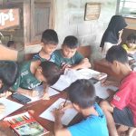 Mengenali Literasi yang lebih bernuansa Islami, anak-anak pelajar di kawasan kelapa Gading Diajarkan Huruf “Ijaiyah”” melalui Seni Kaligrafi
