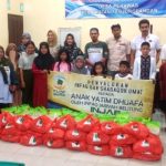 Dihadiri Kades Perawas Yahya SE,  INJAB Salurkan 40 Paket Sembako untuk Anak Yatim dan Duafa di Desa Perawas