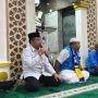 Kepala Kemenag Kab. Belitung, Drs. H Masdar Nawawi, Lepas 30 Jamaah Umroh Travel Al Fatih Tanjungpandan