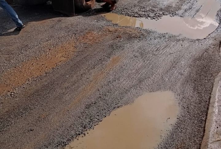 Jalan Tembus Simpang Tugu Nanas Desa Buluh Tumbang hingga Petikan Pulau Bayan Desa Sungai Samak kondisi Rawan Kecelakaan, Begini kata Pejabat Bupati Belitung 2 IMG 20240605 074059