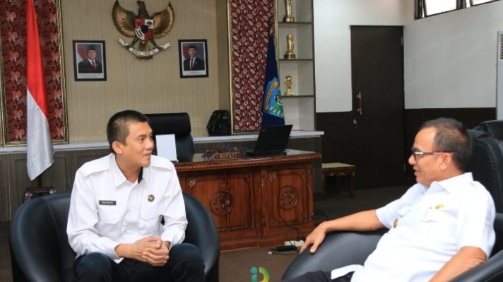 AddText_03-14-09.33.47 AddText 03 14 09.33.47