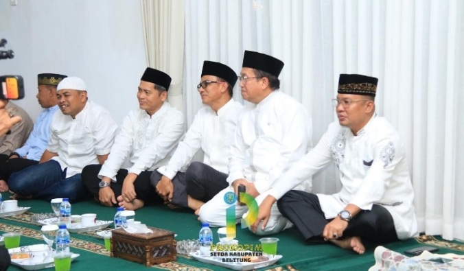 Bupati Djoni Alamsyah Hidayat dan Wabup Syamsir Mulai Mengabdi untuk Belitung, Ini Pesan Senator Bangka Belitung Ir. H. Darmansyah Husein 4 IMG 20250305 162902