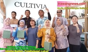 AddText 05 10 02.25.18 1