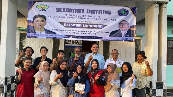 AddText_05-22-06.53.42 AddText 05 22 06.53.42