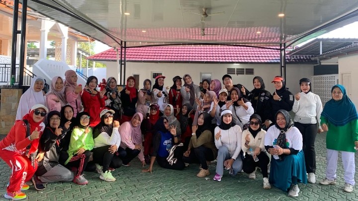 AddText_06-15-12.12.46 AddText 06 15 12.12.46