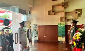 AddText_08-17-11.44.12 AddText 08 17 11.44.12