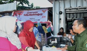 AddText_08-20-05.56.19 AddText 08 20 05.56.19