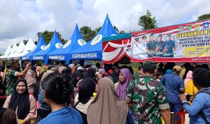 AddText_08-22-05.23.13 AddText 08 22 05.23.13