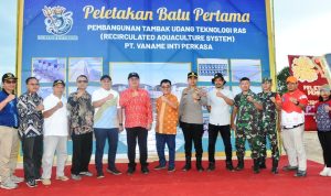 AddText_08-23-06.37.05 AddText 08 23 06.37.05