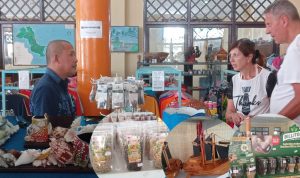 AddText_08-28-11.13.53 AddText 08 28 11.13.53