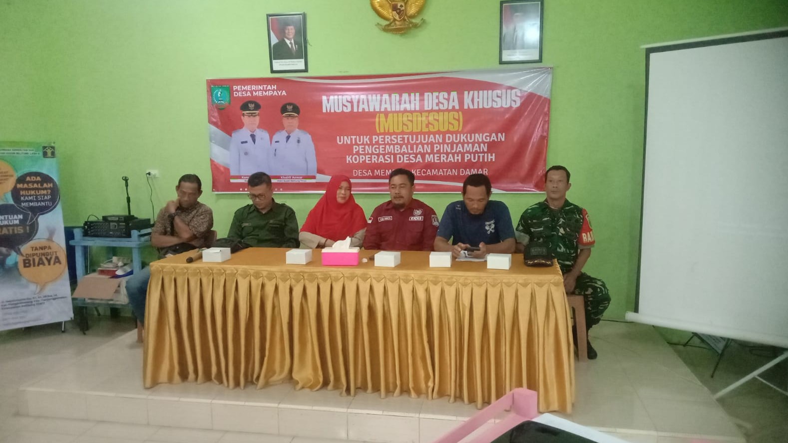 Babinsa Serda Afrizal Kurniawan dari Koramil 05/Kelapa Kampit Hadiri Musyawarah Desa Khusus di Desa Mempaya 2 AddText 10 28 02.20.44