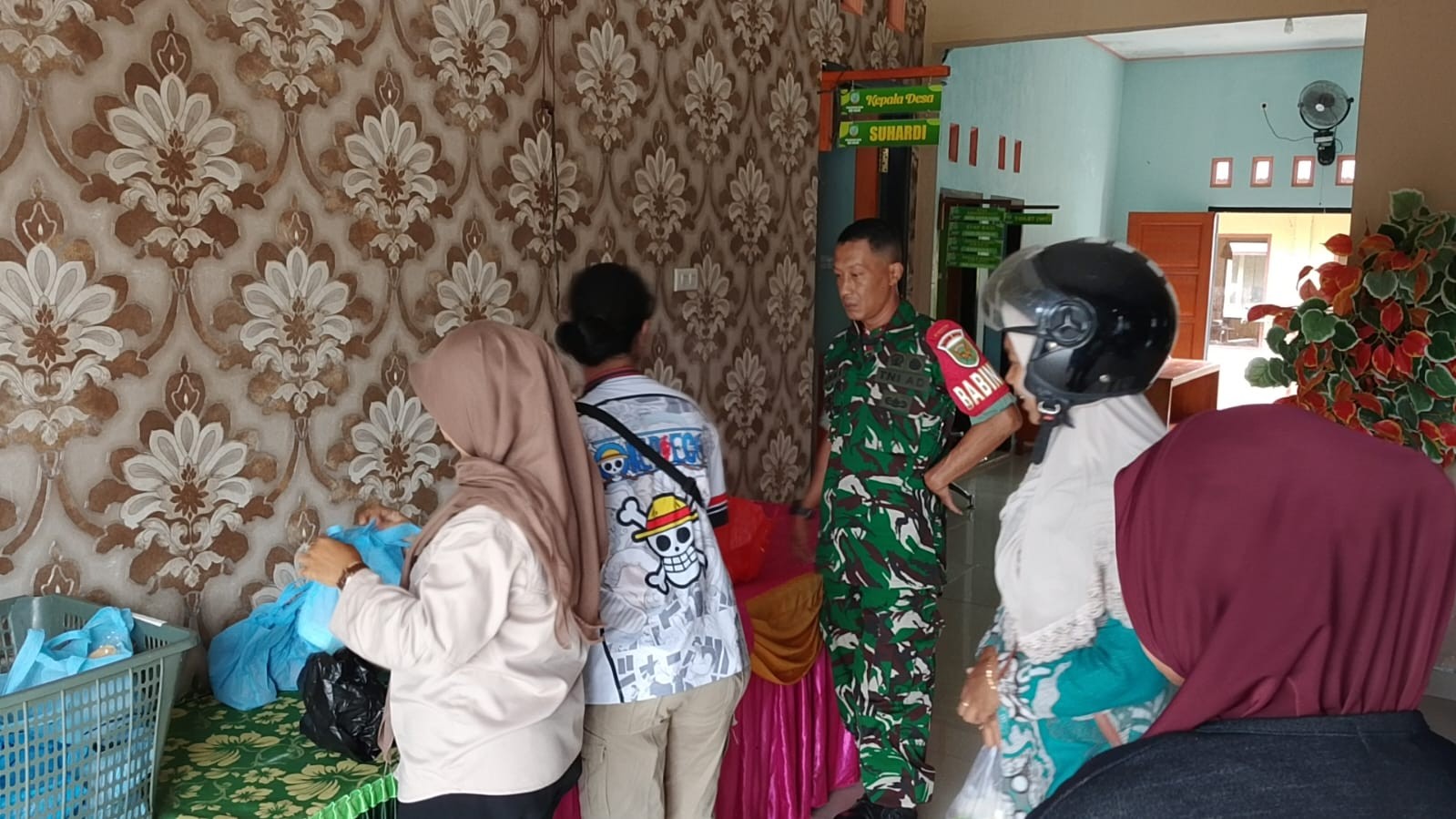 AddText 11 25 04.30.40