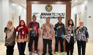 AddText_12-08-05.03.43 AddText 12 08 05.03.43