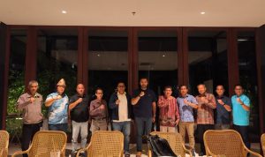 AddText_12-10-11.40.54 AddText 12 10 11.40.54