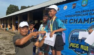 AddText_12-14-04.15.53 AddText 12 14 04.15.53