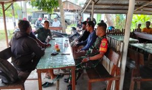 AddText_12-14-05.23.49 AddText 12 14 05.23.49