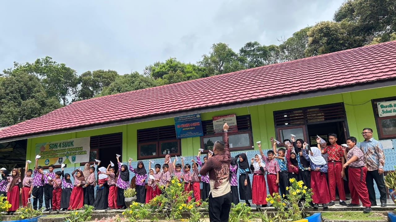 AddText 12 18 07.43.07