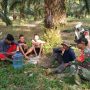 Babinsa Sertu Didi K dari Koramil 414-04/Membalong Sosialisasikan Penerimaan TNI AD TA 2025 di Desa Perpat