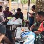 Di Desa Lalang Jaya Babinsa Serda Dedi Irawan Laksanakan Komsos Bersama Warga Binaannya