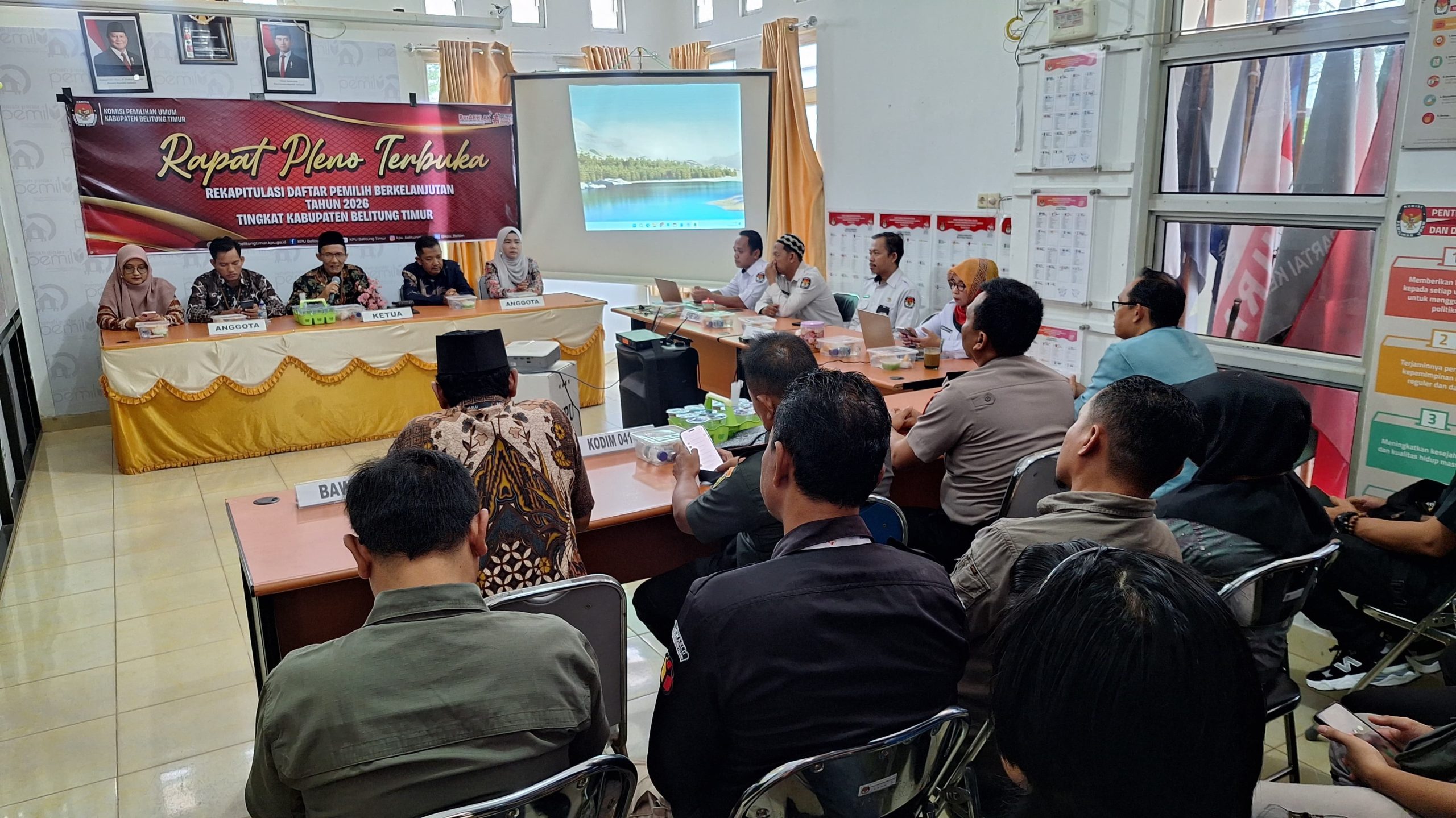 KPU–Bawaslu Responsif! Pleno Pemutakhiran Data Pemilih Berlangsung Dinamis dan Transparan 3 AddText 04 03 03.08.24 scaled