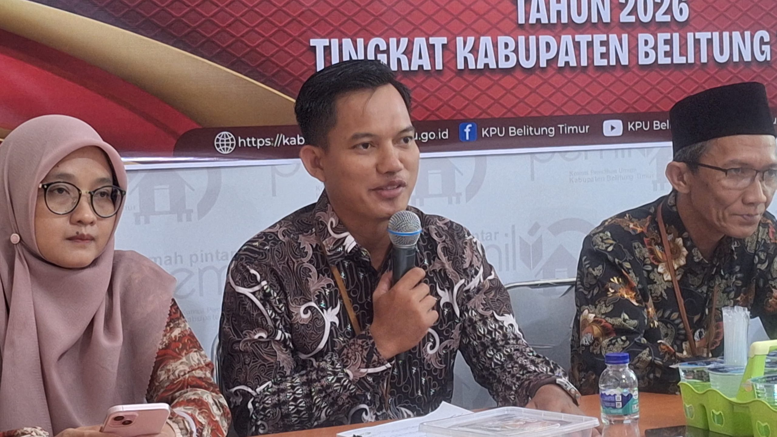 KPU–Bawaslu Responsif! Pleno Pemutakhiran Data Pemilih Berlangsung Dinamis dan Transparan 4 AddText 04 03 03.09.40 scaled