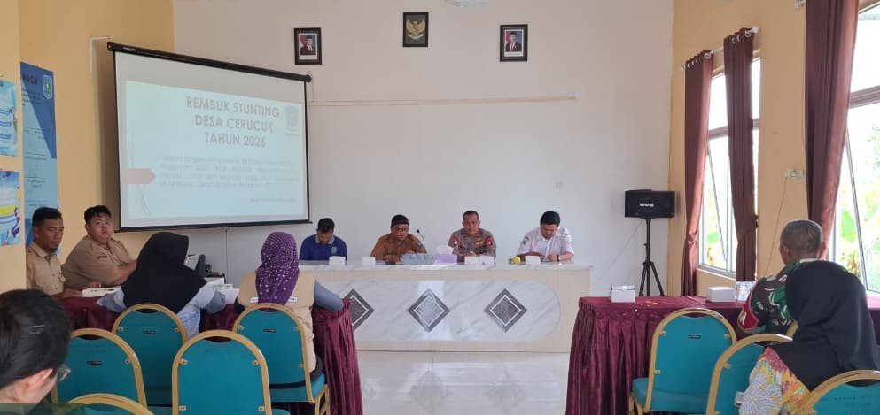 Babinsa Serka Sudartono Hadiri Musyawarah dan Rembuk Stunting di Cerucuk 2 AddText 06 09 03.09.08