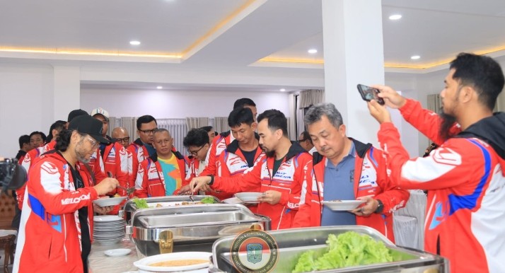 50 Rider CRF Rally Indonesia Kunjungi Belitung 8 AddText 07 17 05.16.28