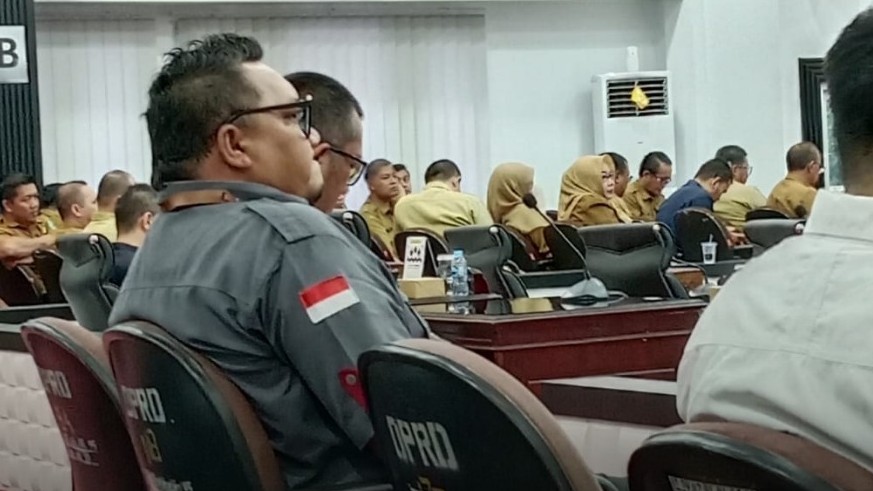 Ketua Bawaslu Belitung Hadiri Paripurna DPRD