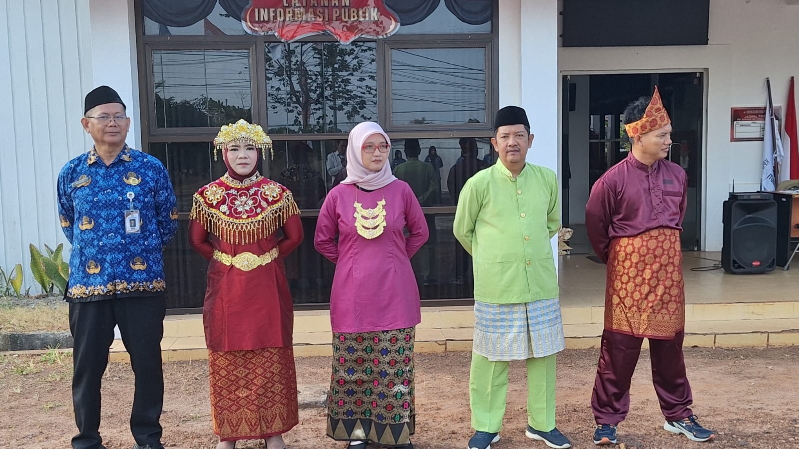 Upacara HUT RI ke-81 di KPU Beltim: Teguhkan Semangat Indonesia Berdaulat, Adil, dan Makmur 4 AddText 08 17 11.06.14