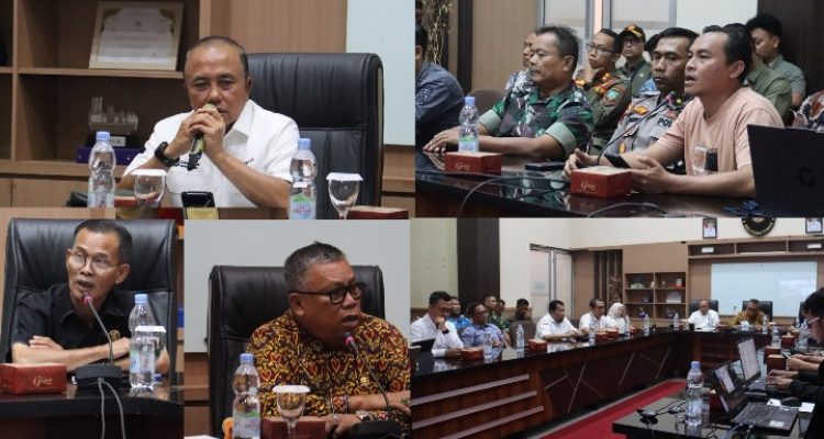 AddText_08-17-11.44.14 AddText 08 17 11.44.14